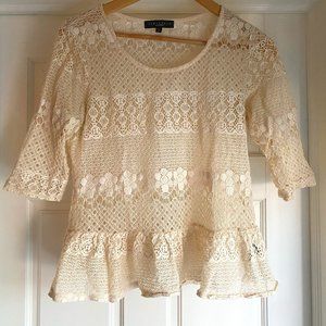 Elegant Cream Lace Peplum Blouse - vintage style M